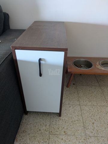 שידת צד