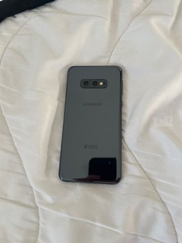 Samsung Galaxy S10e