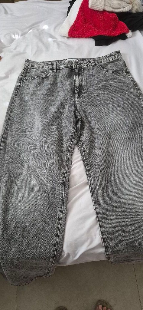 ג'ינס pull&bear מידה 44