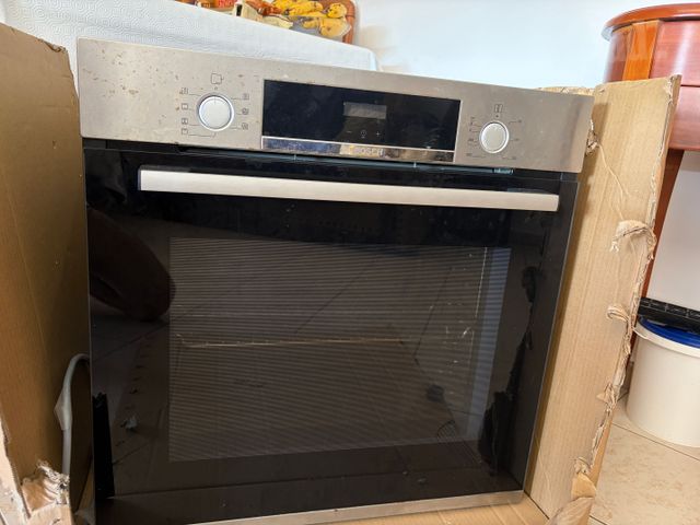 תנור אפיה מסוג BOSCH
