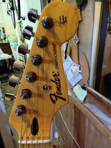 FENDER STRATOCSTER MEXICO