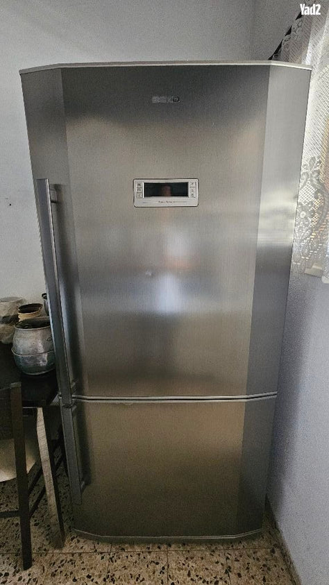מקרר מקפיא תחתון