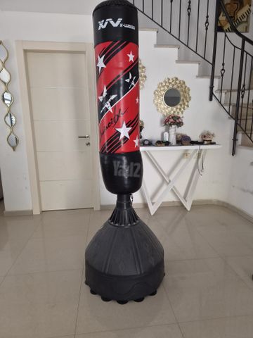 שק אגרוף מקצועי