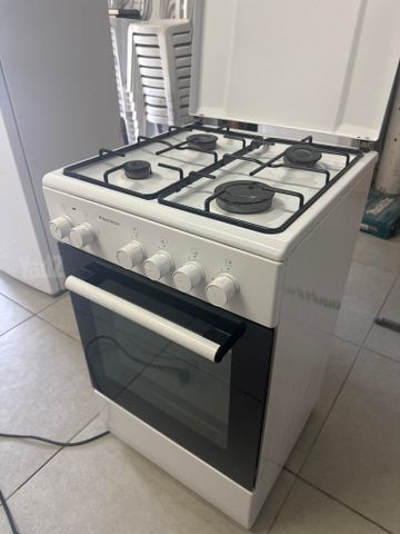 תנור וכיריים