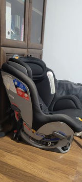 כסא תינוק לרכב chicco