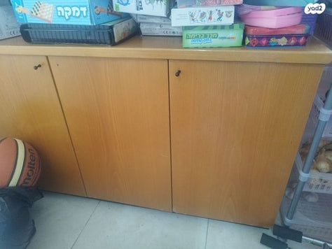 שידת אחסון