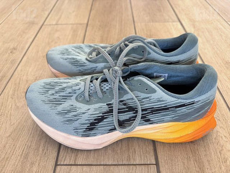 נעלי ריצה ASICS מידה 43