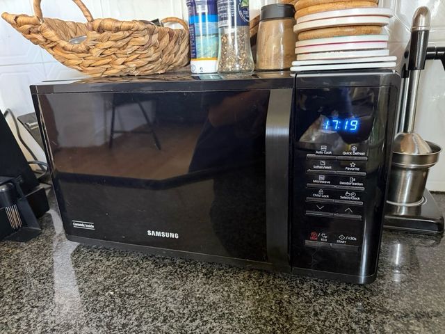 מיקרוגל Samsung