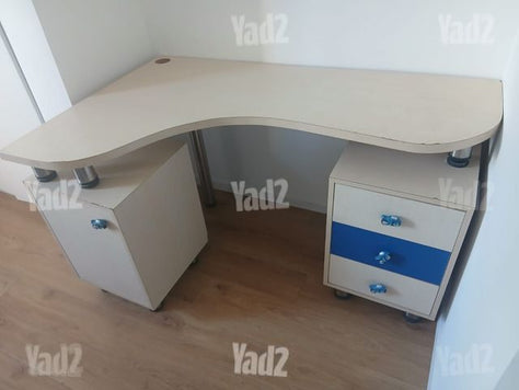 שולחן כתיבה