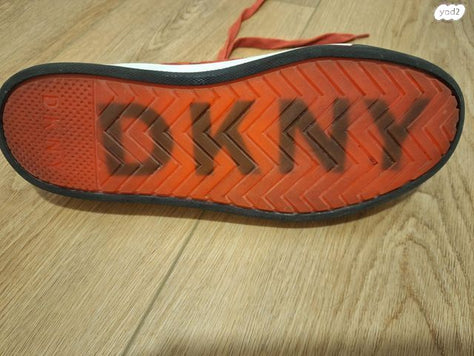נעלים  DNKY