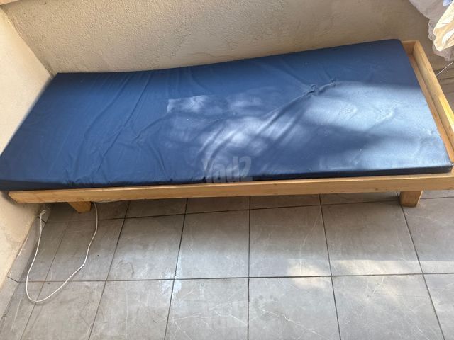 מיטת יחיד