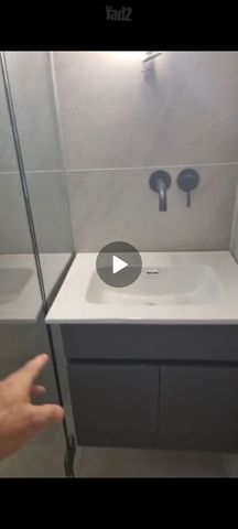 ארון אמבטיה