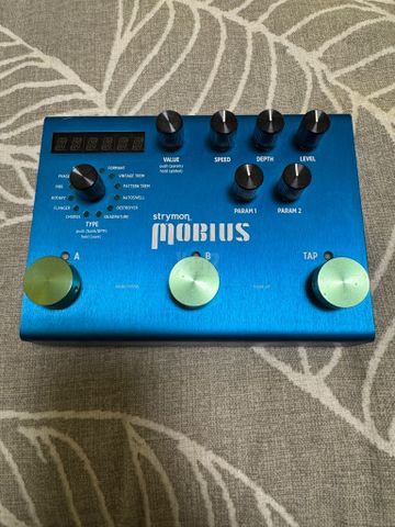 Strymon Mobius