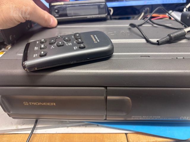 Pioneer cdx fm128