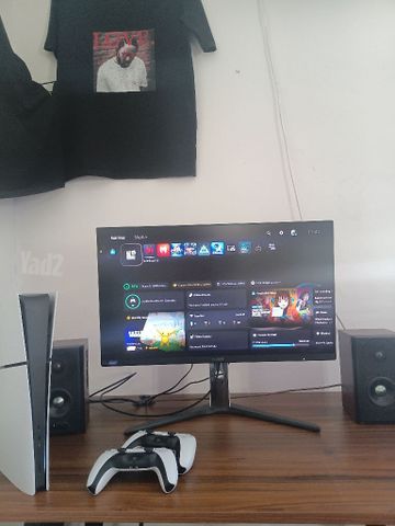 PS5 Slim Digital + 2 שלטים