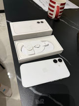 iPhone 16 256GB – כמו חדש!