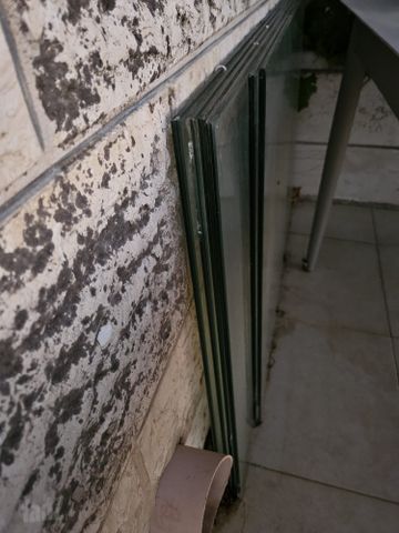 זכוכית