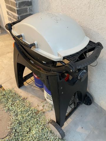 מנגל Weber