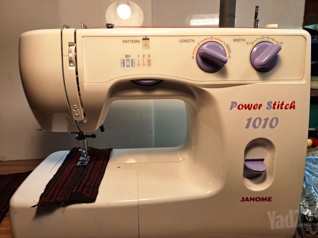 מכונת תפירה JANOME 1010