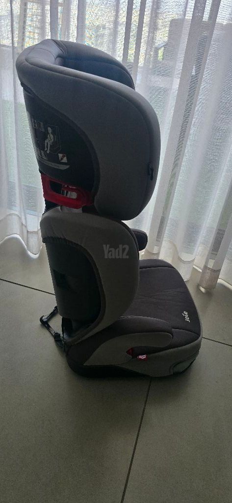 בוסטר