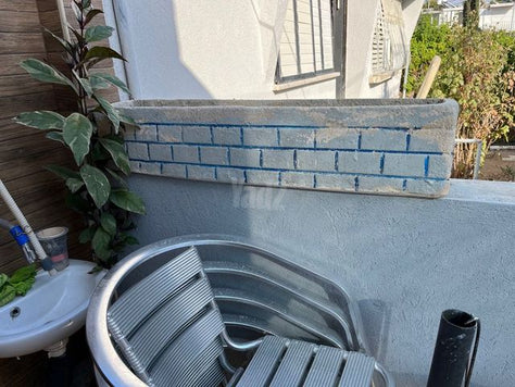 אדנית אבן