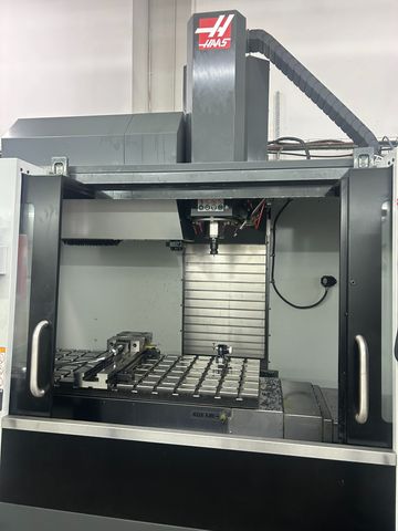 כרסומת CNC HAAS דגם VM3