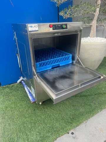מדיח כלים תעשייתי