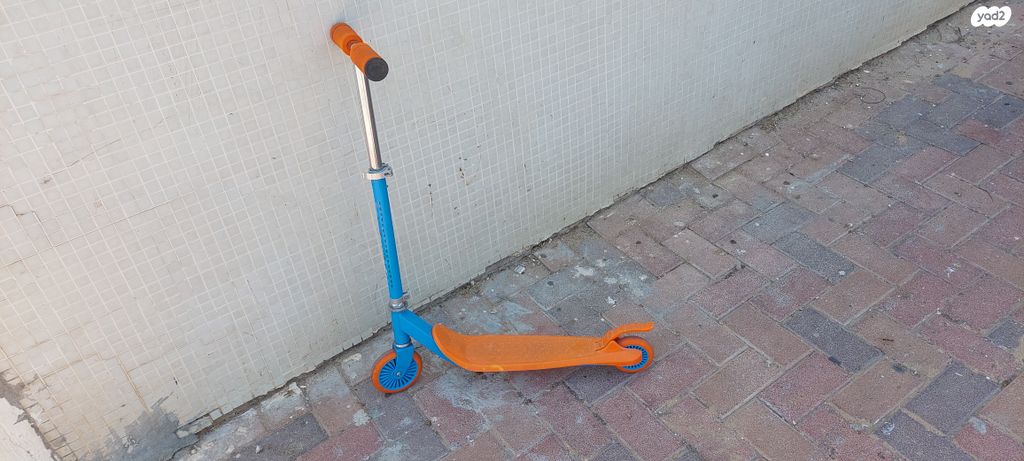 קורקינטט