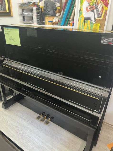 YAMAHA U3  יפני