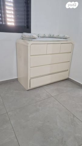 שידת החתלה