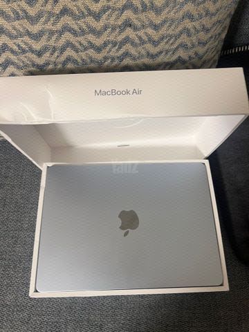 Macbook air 13 2025
