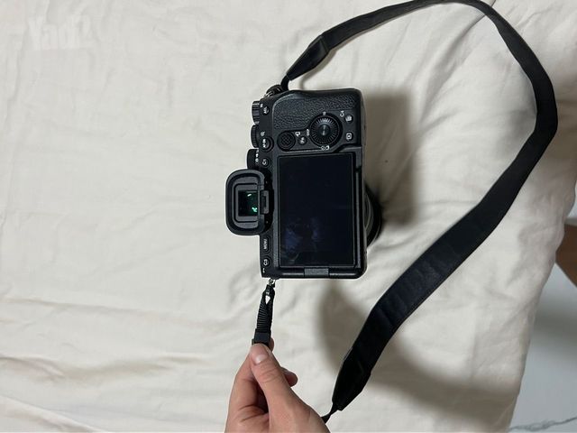 Sony A IV+ עדשת Temron