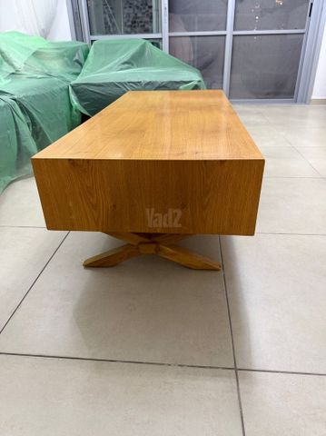 שולחן