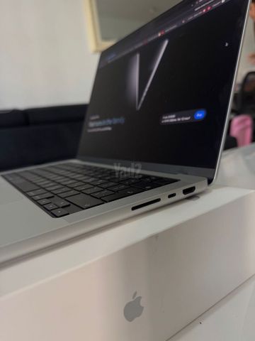 Apple MacBook Pro 14”
