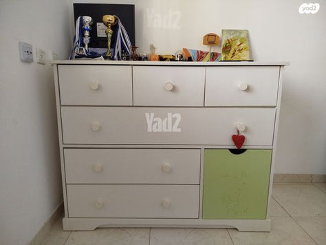 שידת החתלה