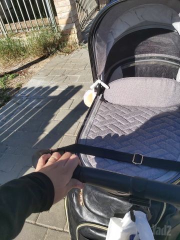 עגלת ספורטליין