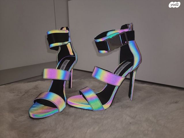 נעלי עקב Steve Madden