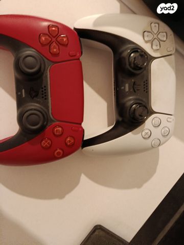 Playstation 5 + שני שלטים