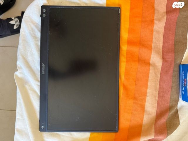 מסך ASUS