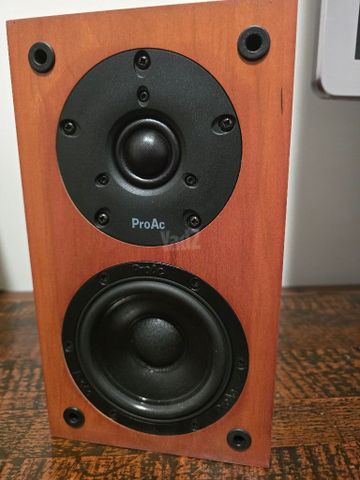 רמקולים ProAc 8