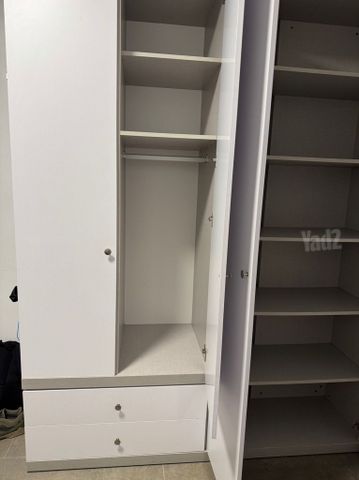 ארון בגדים