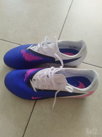 נעלי כדורגל nike phantom