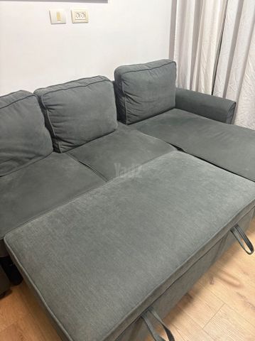 ספה אפורה