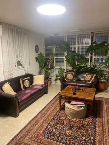 סלון 3+2+1