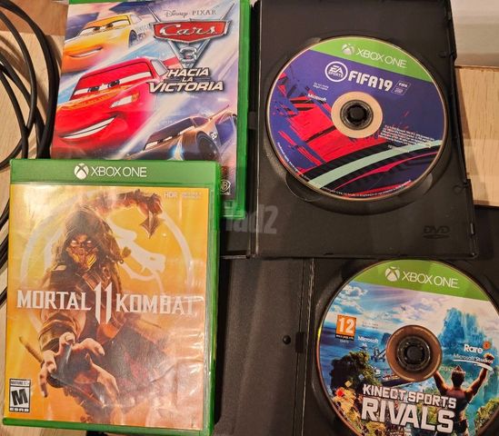 Xbox One X full set