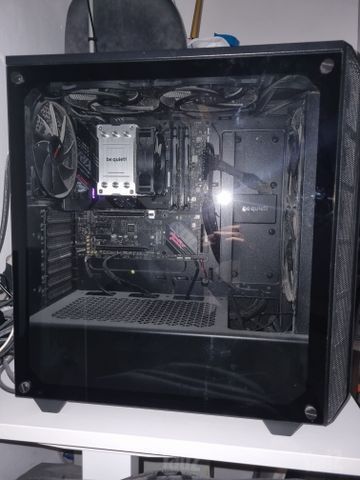 מחשב נייח i7 עם 32GB ו-SSD