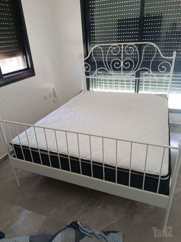 מיטה זוגית