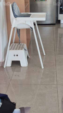 כיסאות אוכל