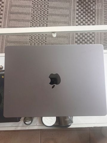 Macbook Pro M2 Pro