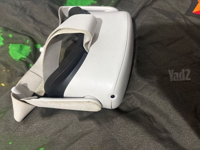 משקפי VR Meta Quest 2